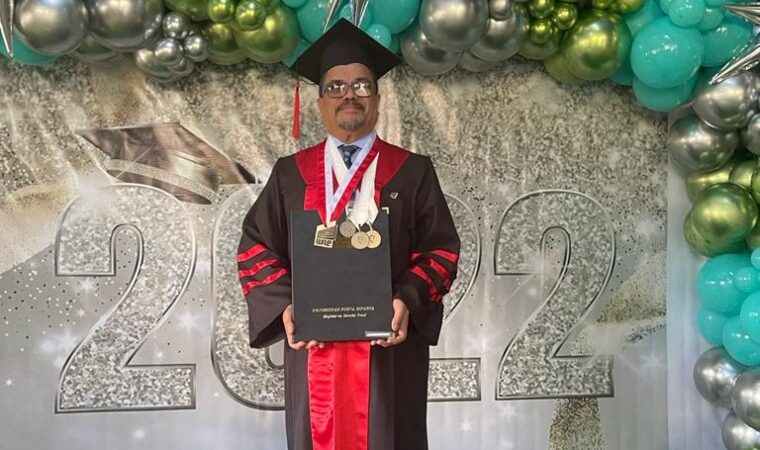 ¡Triunfando! Er Conde del Guácharo sumó un nuevo título académico