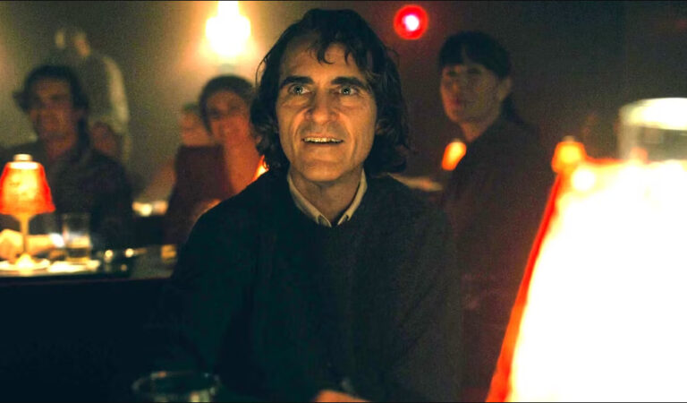 La oscarizada compositora del Joker actualiza la producción de la secuela