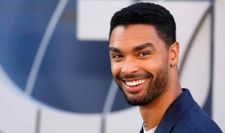 Estudio científico aseguró que Regé Jean Page es el hombre más guapo del mundo