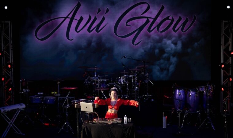 DJ zuliana Avii Glow deja el nombre de Venezuela en alto con sus beats