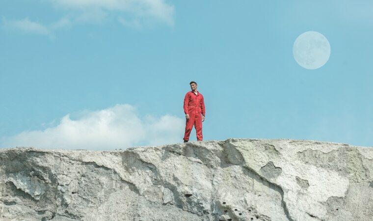 Un viaje romántico: JACE Carrillo tiene nuevo single 