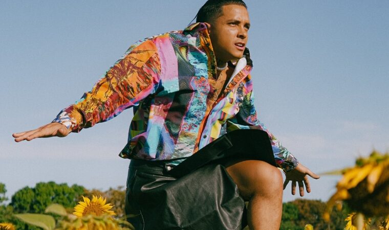 Sixto Rein está de estreno con «Cálmame», un merengue urbano que pone a bailar hasta al que no sabe