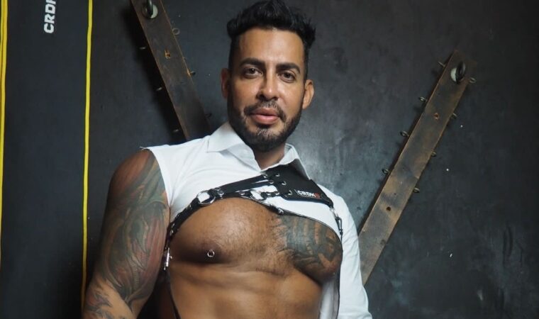 Viktor Rom sigue posicionado en la industria del cine para adultos y recibió nominación en los premios Grabbys