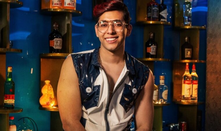 «Pídeme»: El tema con el que Mota se abre paso en la industria este 2023