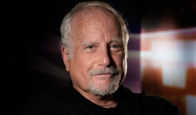 Richard Dreyfuss critica los nuevos requisitos de diversidad para optar al Oscar: «Me hacen vomitar»