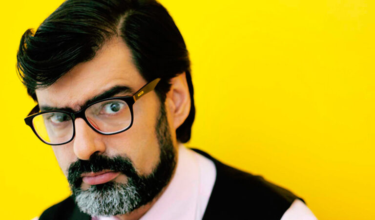 El profesor Briceño se despide en el anfiteatro de el Hatillo