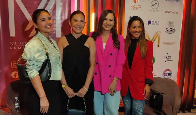 Seminario presencial y virtual de Mujer Millonaria 2023