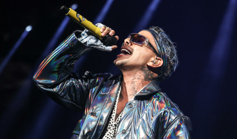 Rauw Alejandro revela que su próximo álbum es un «spin-off de Saturno»