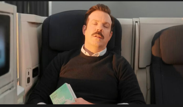 Co-creador de Ted Lasso aborda esta teoría del final de la tercera y quizás última temporada