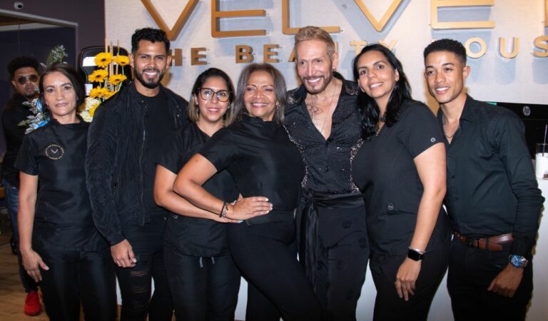 Franklin Salomon se une al equipo de Velvet The Beauty House
