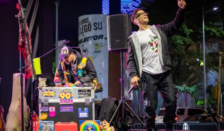 ??CUANDO LOS 90s ATACAN: la mejor fiesta temática de Venezuela