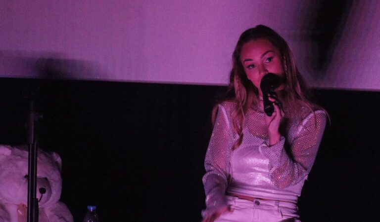 Maleh muestra lo más profundo de su ser en “Estoy mejor ahora”