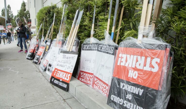 Hollywood reacciona al acuerdo provisional entre WGA y AMPTP: «¡Lo hemos conseguido!»