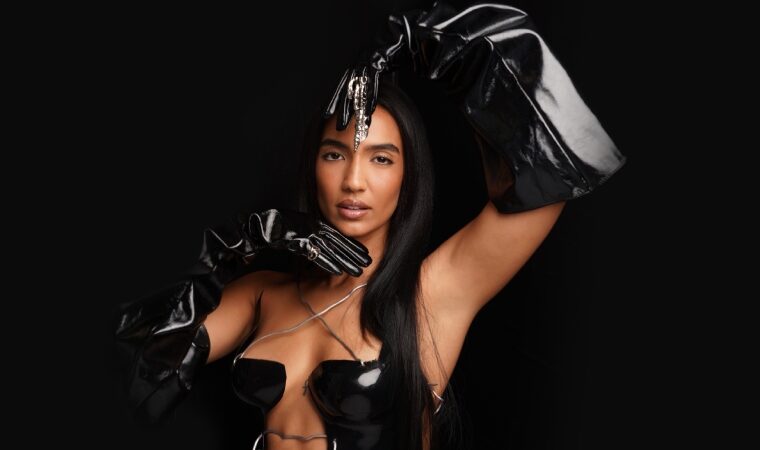 Manu Manzo se posiciona en las principales listas de popularidad con su flow «Pegaíto»