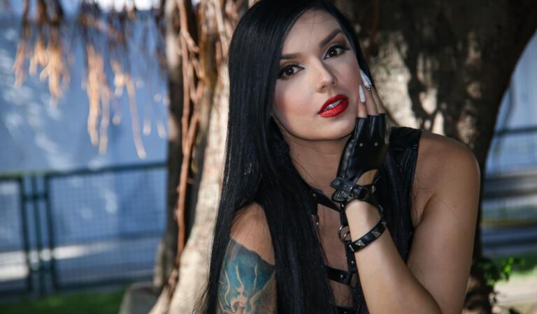 «Mariposas Negras»: Airen se presenta con su pegajoso rock