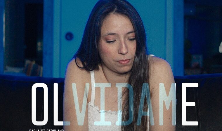 “Olvídame”: Paola Di Girolamo presentó su primer sencillo promocional 