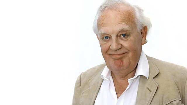Joss Ackland, actor de «Arma letal 2» y «Travesuras blancas», fallece a los 95 años