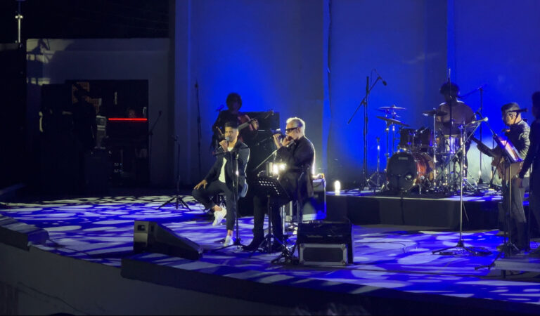 Yordano y Jeremías le cantaron a los caraqueños enamorados