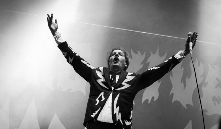The Hives en Caracas: la espera que valió la pena