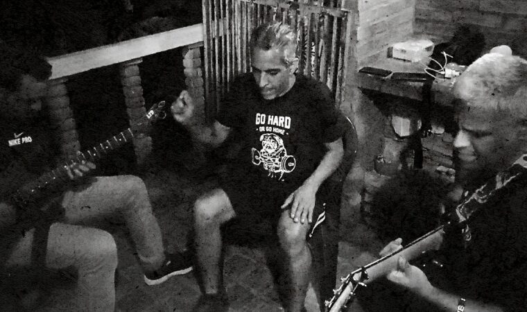 Blackstone está de regreso y en la búsqueda de un nuevo guitarrista