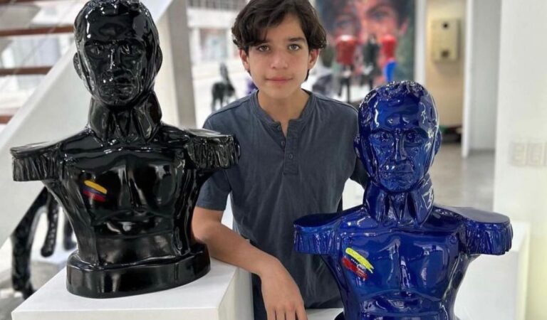 ¡Josué Benjamín deleitó a Caracas con sus coloridas esculturas!