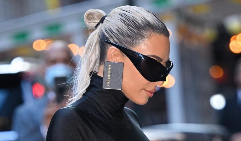 ¡Balenciaga tiene nueva embajadora y es Kim Kardashian!
