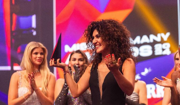 Una mujer de 39 años y con dos hijos se coronó como Miss Alemania
