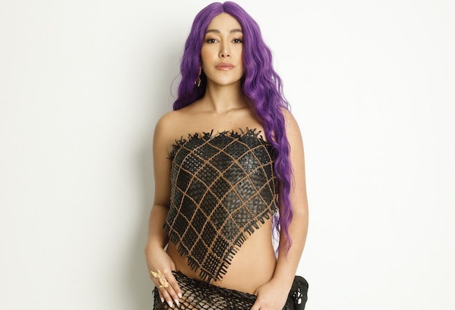 Farina le canta al desamor con «La Última Copa» 🍷❤️