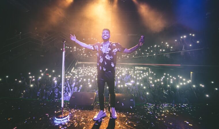 Tour LATAM 2024: Ronald Borjas logró sold out en sus tres primeras presentaciones
