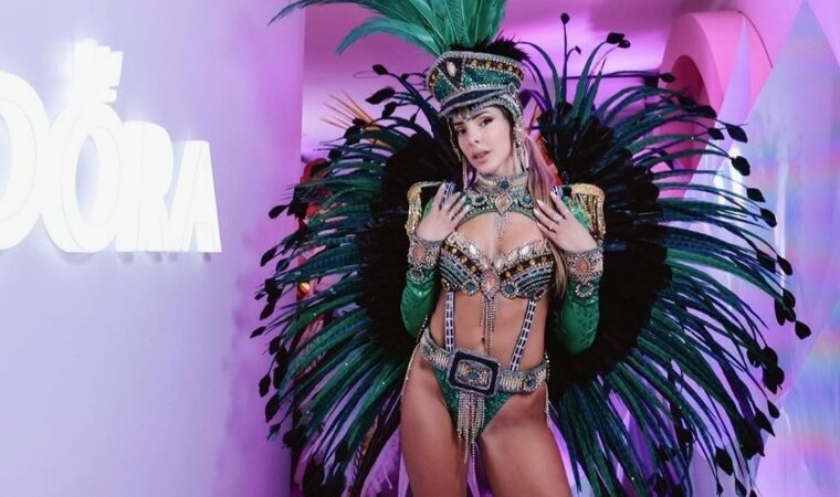 ¡Dándolo todo! Corina Smith estuvo presente en los Carnavales de Río de Janeiro