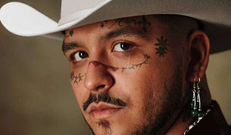 Cristian Nodal anunció que trabaja en un nuevo disco y una gira de conciertos [+detalles]