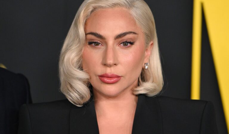¡Nueva Lady Gaga luce impresionante en Hong Kong! 