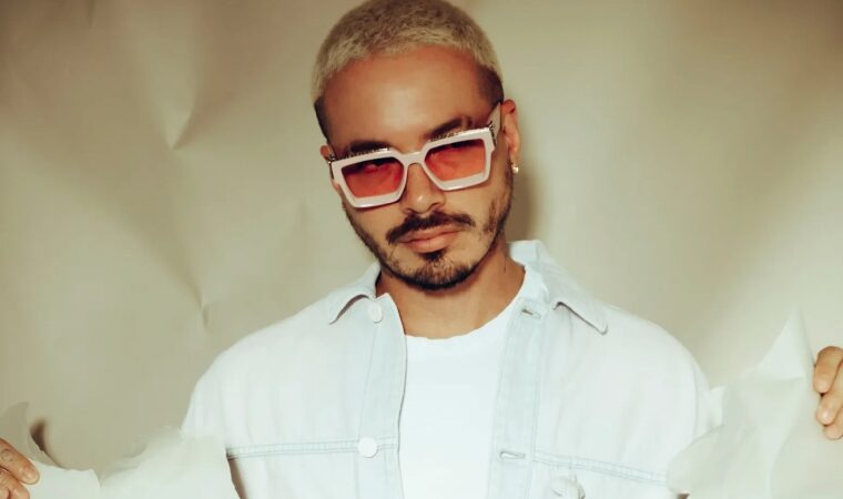 Así reaccionó J Balvin frente a sus figuras en el museo Madame Tussauds