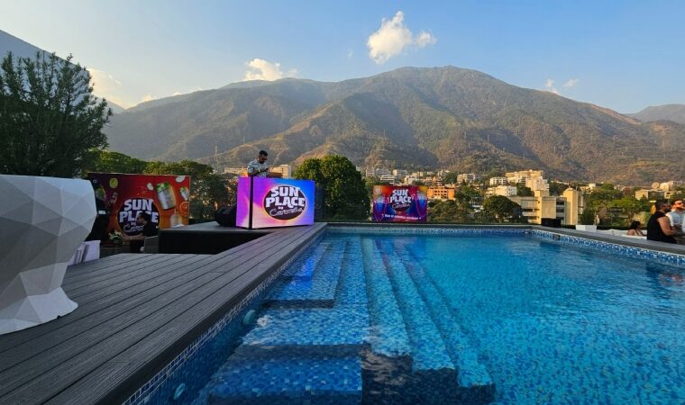 El portafolio del auténtico sabor de Caroreña crece con le llegada de Verano Blanco