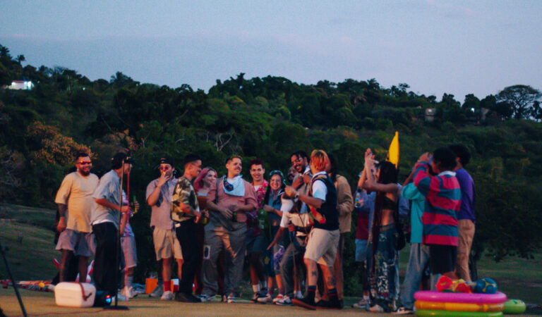 Comida para Llevar anuncia lanzamiento de su nuevo álbum «ALL-YOU-CAN-EAT VOL. 3»