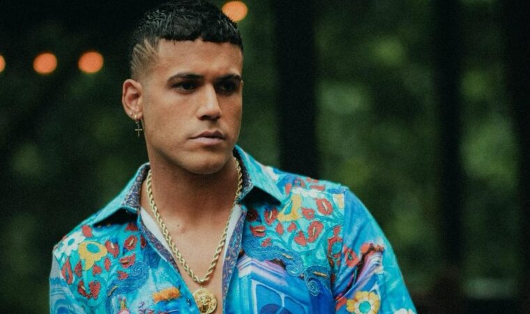 ¡Puesto pa’ la vuelta! Moa Rivera vuelve a estar de estreno, ahora con «Monedita»