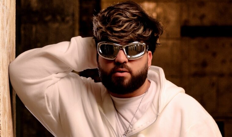 De su primer álbum: «Lovestar», Royal se presenta con «Baby G»