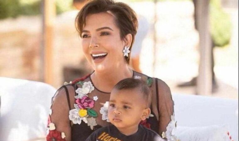 Kris Jenner le regala a su nieto un “mini Tesla” como regalo de cumpleaños