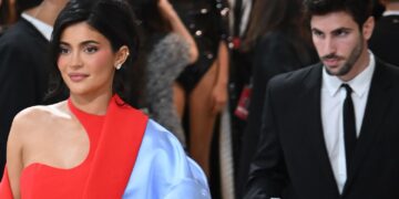 Kylie Jenner y modelo en la Met Gala-Foto Cortesía