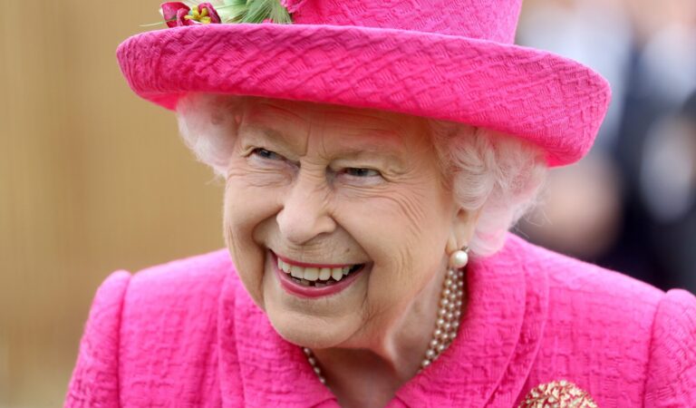 ¡Es idéntica! Madame Tussauds inmortalizó a la reina Isabel