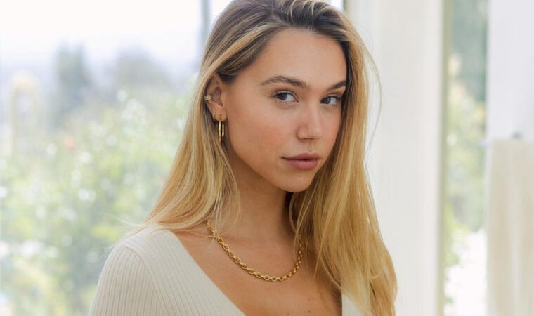 ¡Siguen llegando ángeles! La modelo Alexis Ren disfrutó de las aguas cristalinas de Los Roques