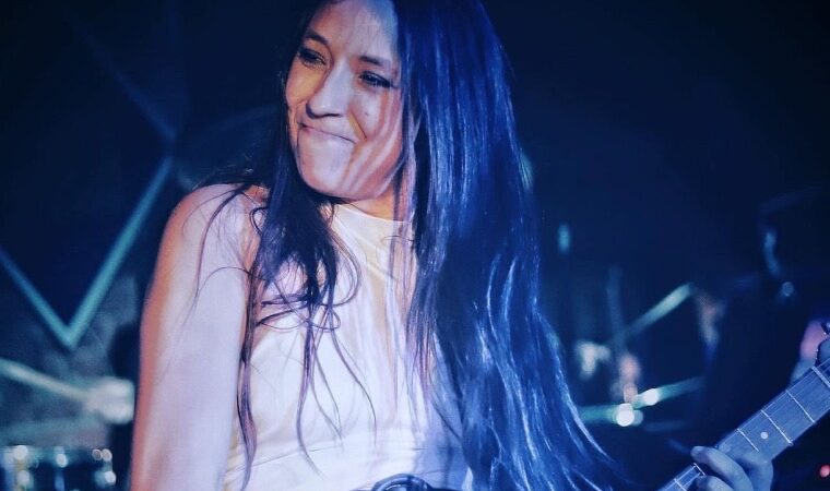 Paola Di Girolamo lanzó su segundo single en solitario “A donde tú estés” 