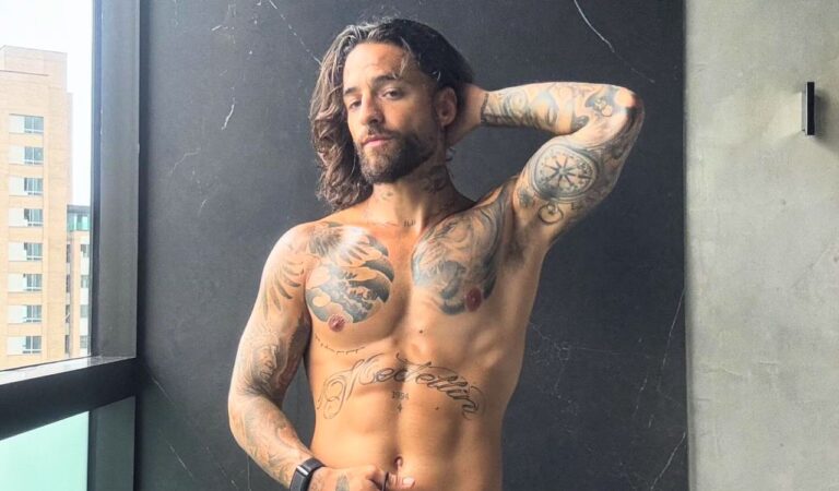 ¡Lo volvió a hacer! Maluma encendió las redes sociales con un desnudo