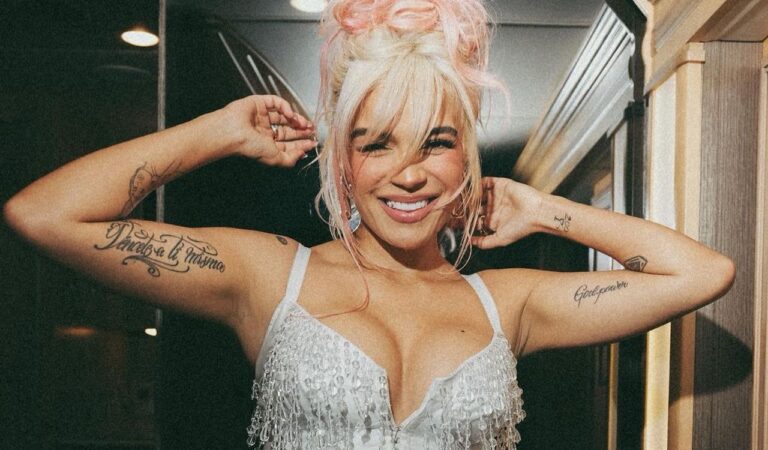 Karol G detuvo concierto en Amsterdam por pelea en el público