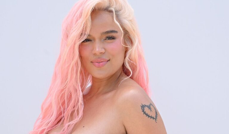¡Se viene nueva música! Karol G anunció el lanzamiento de nuevo tema