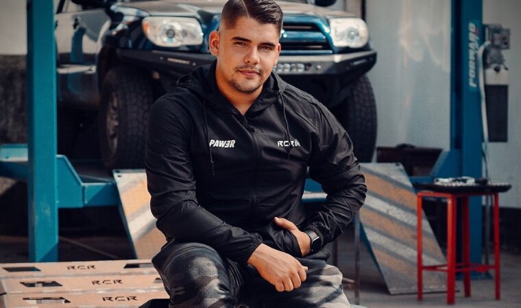 Raúl Rodríguez se consolida en el mundo empresarial con un taller de talla internacional