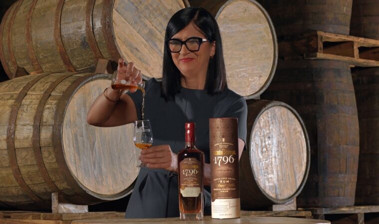 Lo bueno se une y también se comparte: Santa Teresa 1796 presentó una nueva edición especial [+Ron +Café]