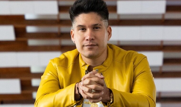 Chyno Miranda pide tolerancia y respeto tras críticas por su manera de hablar 