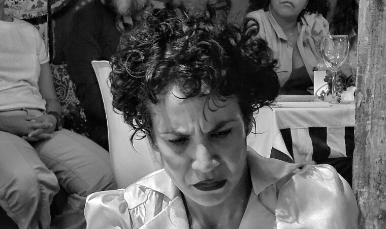 «Me llaman La Lupe»: el monólogo que se disfruta al son del bolero