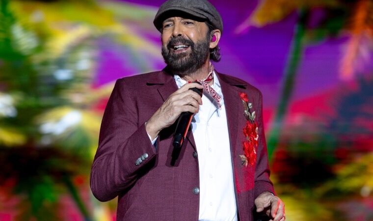 Juan Luis Guerra hace un llamado a orar por Venezuela 